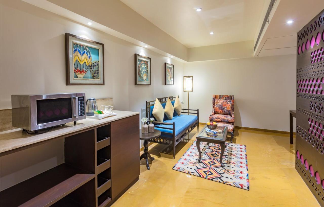 Binori A Boutique Hotel อาเมดาบัด ภายนอก รูปภาพ